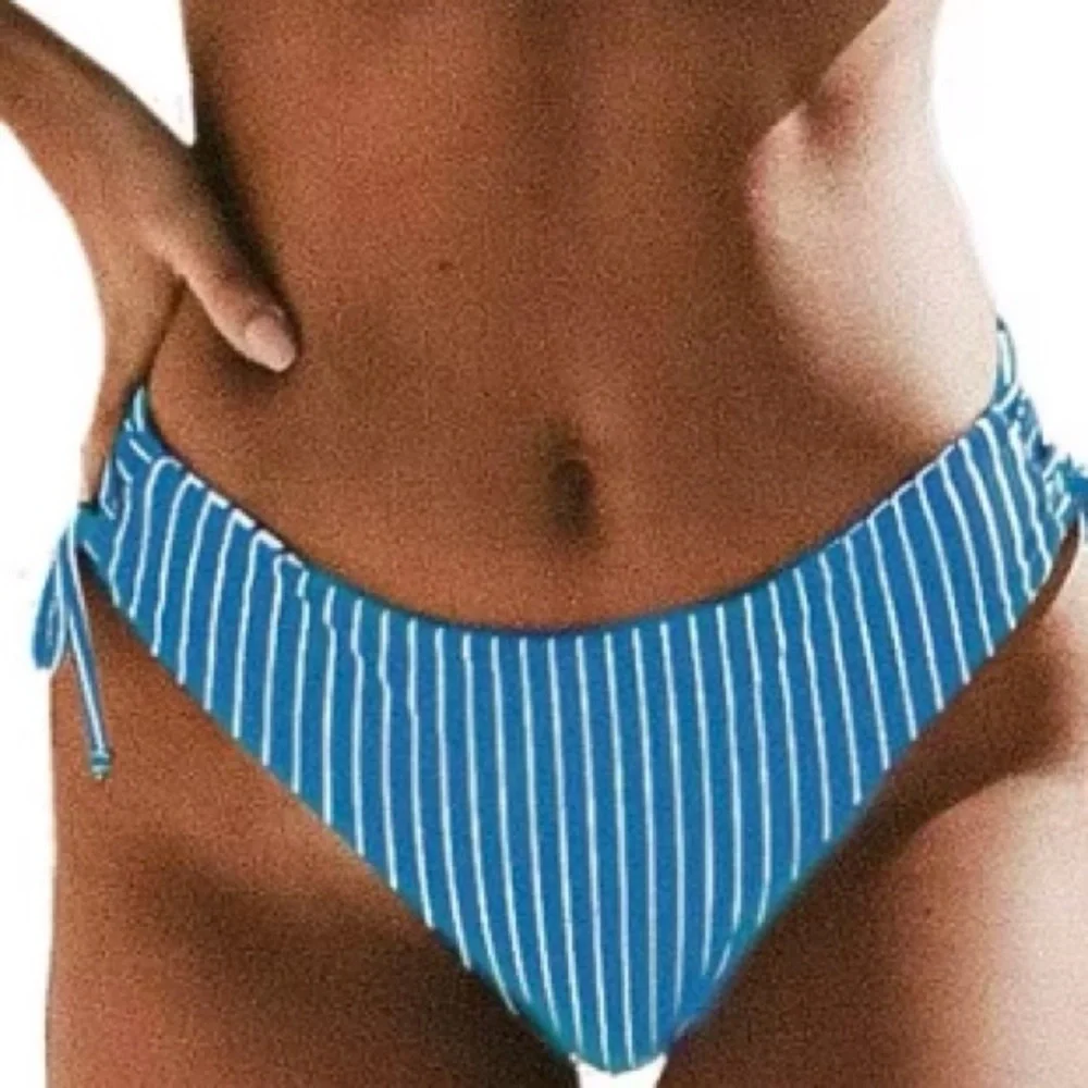 Cupshe Women's Back Braided Straps Reversible Bottom Bikini Sets Blue Size S - Picture 6 of 7